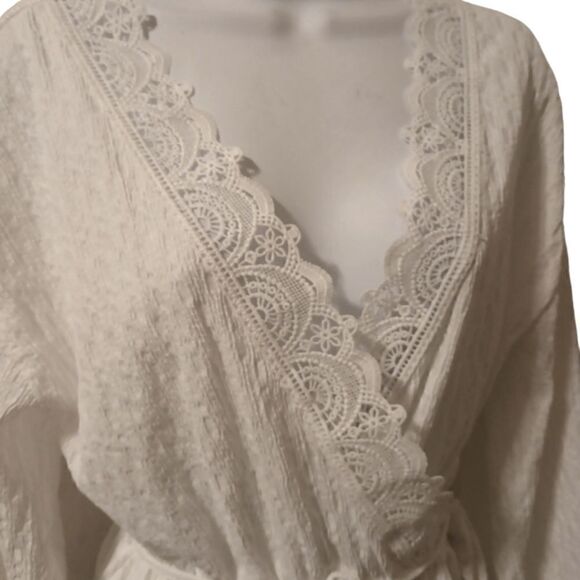Asos textured long sleeve white mini wrap dress with crochet trim size 10 - Picture 5 of 12